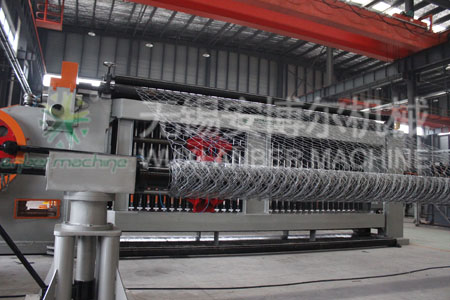 Gabion mesh making machine (back view)