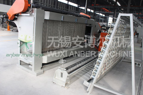 Chicken mesh netting machine