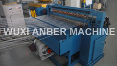 Fine and light welded wire mesh machine